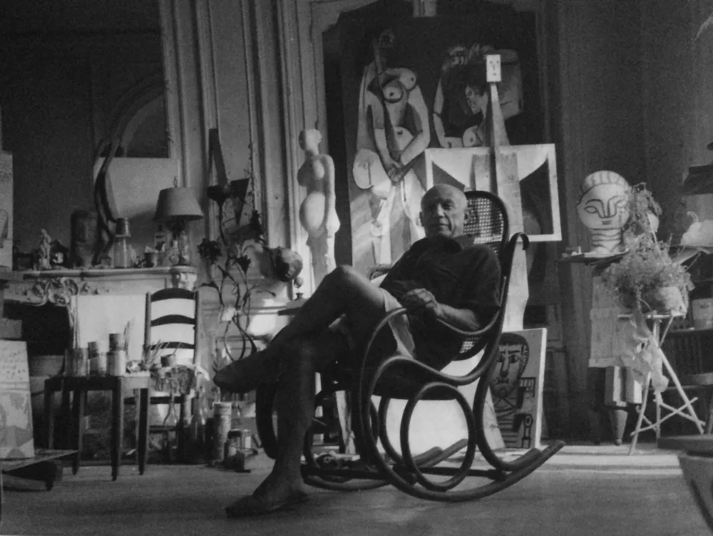 Photography Blum - Picasso dans son atelier