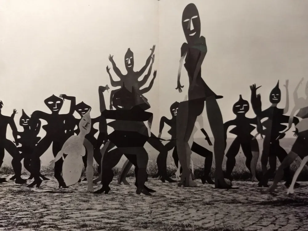 Illustrated Book Calder - DLM 212