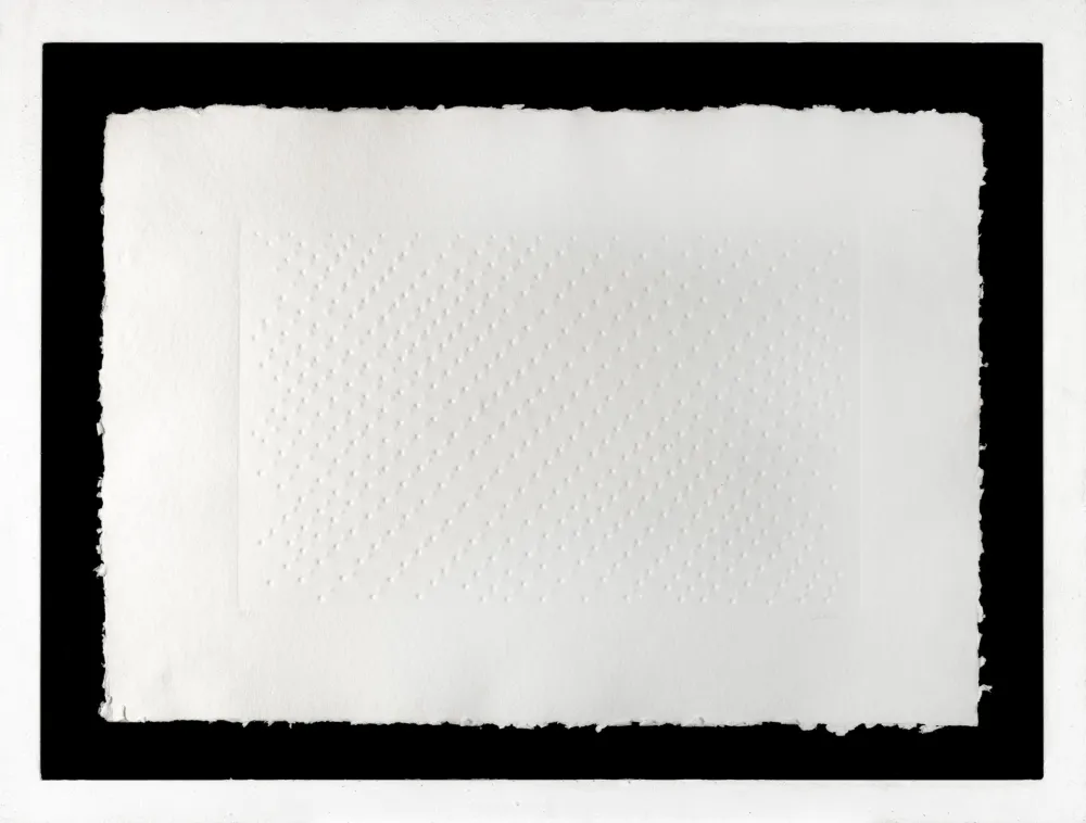 Multiple Castellani - Enrico Castellani (1930 - 2017) - Superficie Bianca- Calcography on paper -1969