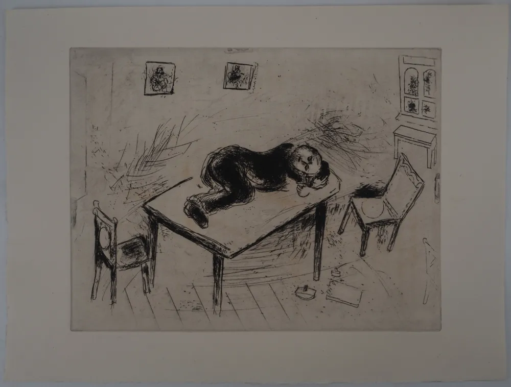 Etching Chagall - Une sieste spartiate, (Tchitchikov couchait au bureau)