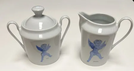 Ceramic Corneille - Ensemble sucrier + Pot à lait L'Ange d'après Rubens, Porcelaine de Limoges, 2002