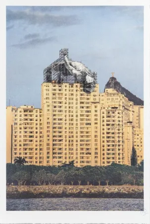 Lithograph Jr - JR - Giants, Mohamed Younes Idriss from Sudan, Flamengo, Vertical, © Comité International Olympique, Rio de Janeiro, Brazil