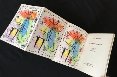 Lithograph Miró - René Cazelles. LA RAME ET LA ROUE. Lithographie de Joan Miro signée et numérotée (1960)