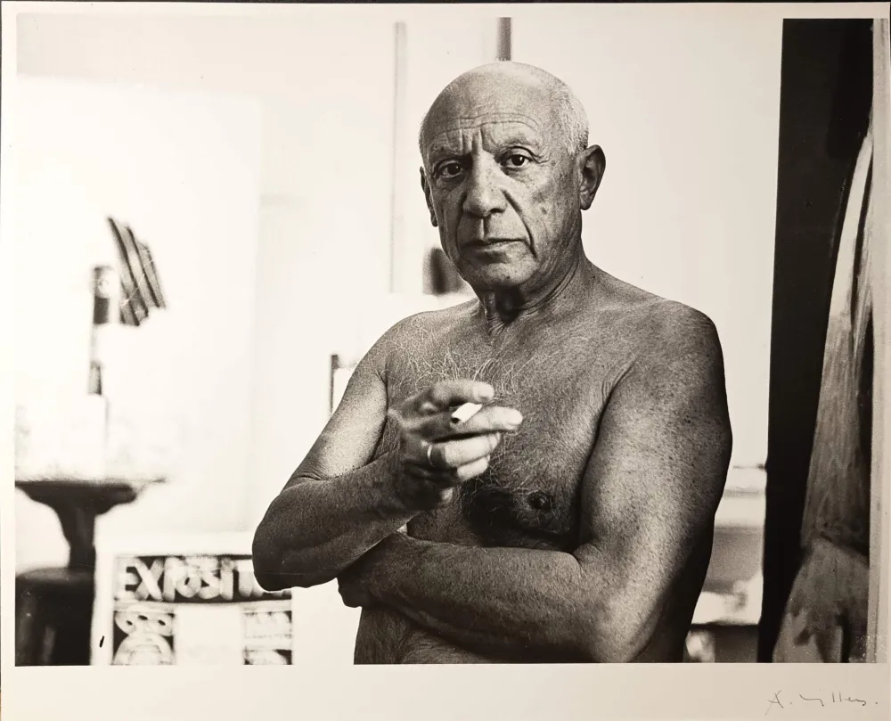 Photography Picasso - ' Portrait à la cigarette '  par André Villers