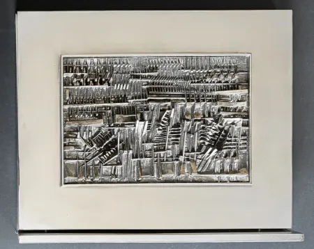 No Technical Pomodoro - Arnaldo Pomodoro (1926 - 2025) - Bassorilievo - Silver sculpture with chrome-plated brass - 1973