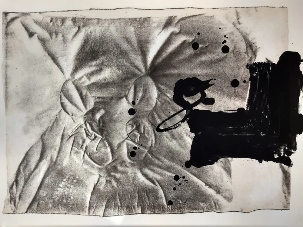 Lithograph Tàpies - Chaussures sur chaise, from 