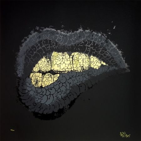 Screenprint Tilt - Lipstick (black)