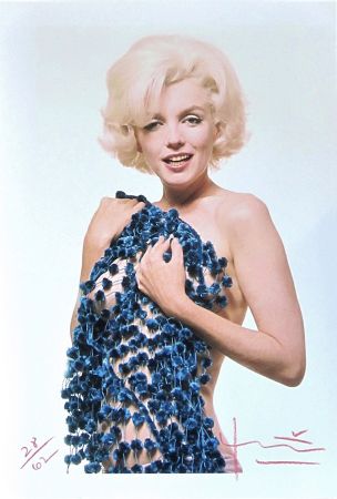 Photography Stern - Marilyn: Blue Chenille Scarf