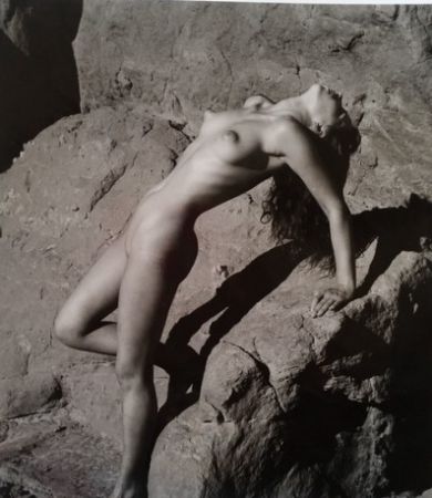 Photography De Dienes  - Nu sur les rochers