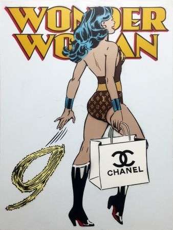 No Technical Simmons - Wonder Woman (Chanel)